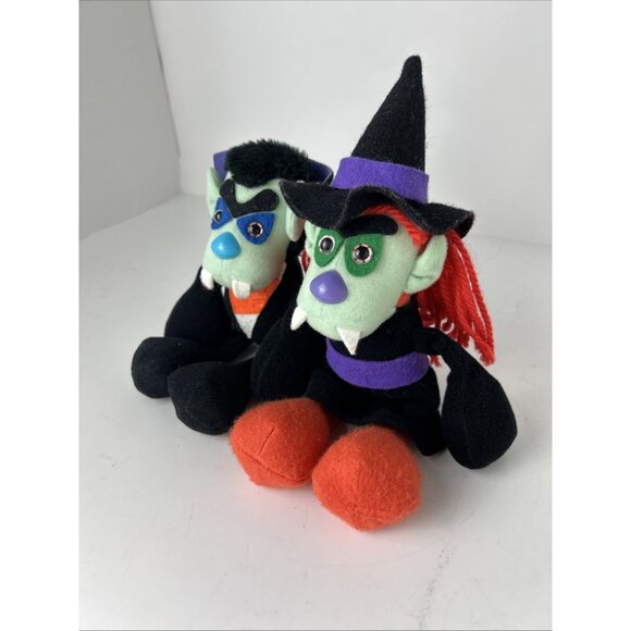 Vtg Dracula Witch Bean Bag Plush 1986 Graphics Intl Halloween Monster Doll Decor - Picture 2 of 8
